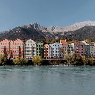 A tour around the city of Innsbruck - Mariahilf ( Inn riverbank)