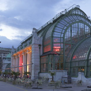 Vienna, the Hofburg palace garden, the Palmhouse
