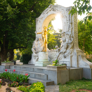 Vienna, Stadtpark, Johann Strauss Monument