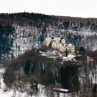 Ritterburg Lockenhaus im Winter