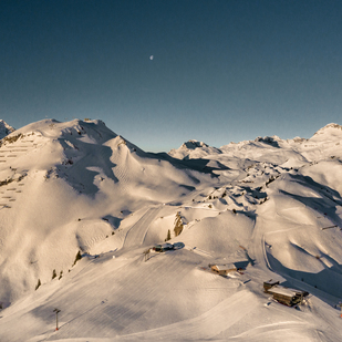 Sunrise in the ski area Lech am Arlberg